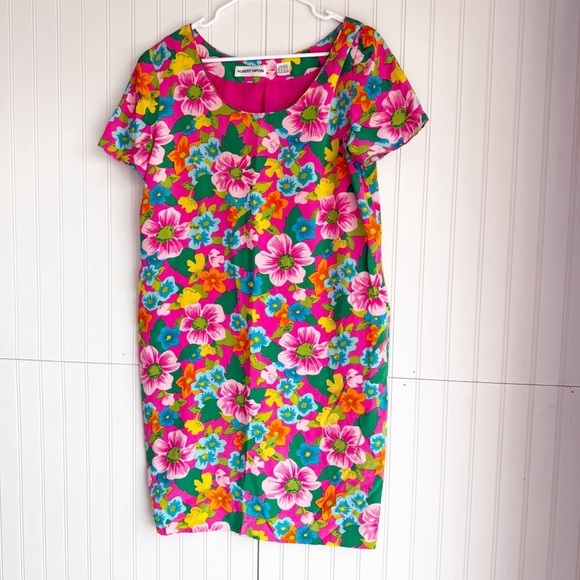 Albert Nipon Dresses & Skirts - Albert Nipon Size 12 100% Silk Vibrant Floral Shift Dress Vintage